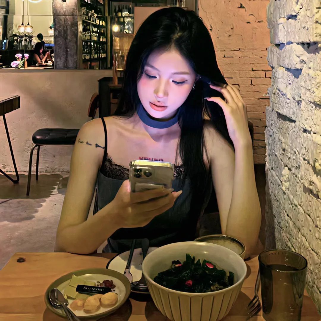 要听爸爸的话 男女8人夏物语